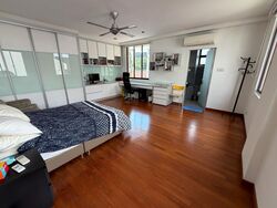 Phillips Avenue (D19), Semi-Detached #573036261